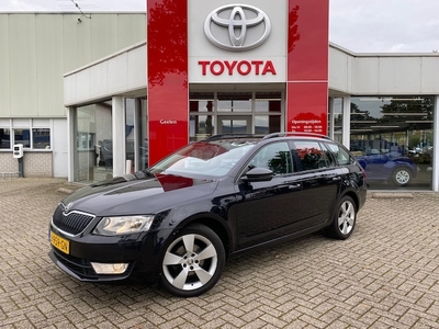 Skoda Octavia Benzine