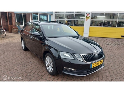 Skoda Octavia Benzine