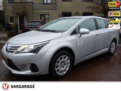 Toyota Avensis Benzine