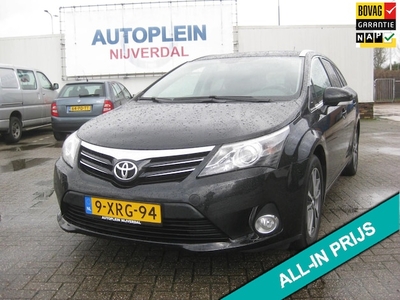 Toyota Avensis Benzine