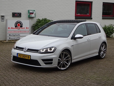 Volkswagen Golf Benzine