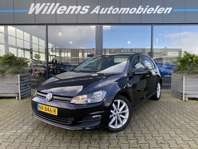 Volkswagen Golf Benzine