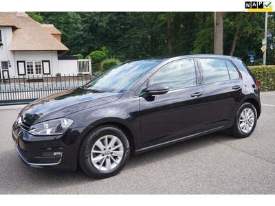 Volkswagen Golf Benzine