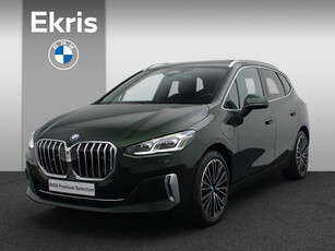 BMW 2 Serie Active Tourer 225e xDrive Luxury Line / Panoramadak / Sportstoelen / Adaptieve LED / Comfort Access / 19''