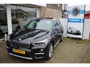 BMW X1 sDrive20i Orange Edition II LEDER, PANORMADAK