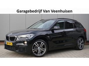 BMW X1 xDrive25i 231PK M-Sport Pano.Dak Leder 19inch LM LED Head-up Shadow-Line Keyless Afn-Trekhaak 98359km!