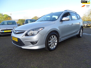 Hyundai I30 CW 1.6i i-Motion AUTOMAAT/ECC/LMV/TREKHAAK