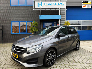 Mercedes-Benz B-klasse 180 Business Solution AMG 122PK|Origneel NL|Face Lift|Groot Navi|AMG-Pakket|Camera|Leder|Led|Trekhaak|PDC