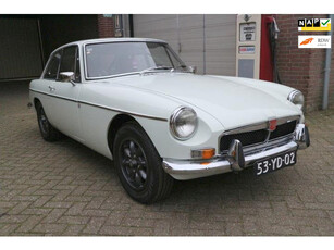 MG B GT UNIEKE HARDE EN NETTE AUTO overdrive