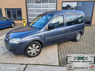 Opel Tour 1.4-16V Essentia