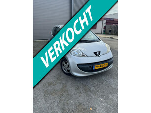 Peugeot 107 1.0-12V XS Urban Move