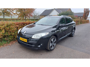 Renault Mégane Estate 1.4 TCe Bose ECC/NAVI/PANO BJ 2011