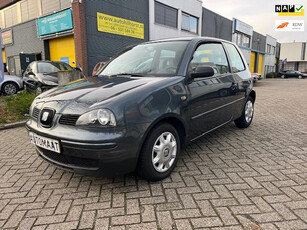 Seat Arosa 1.4i Stella , Nieuwstaat, particulier, orgineel Nederlandse auto! 80 Dkm , boekje-nap