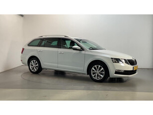 Skoda Octavia Combi 1.0 TSI DSG Greentech Clever Edition Leder-Stof Navigatie Stoelverwarming DAB+