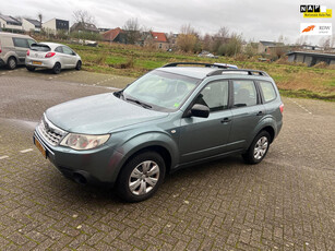 Subaru Forester 2.0 X Intro ((( navigatie/ automaat )))