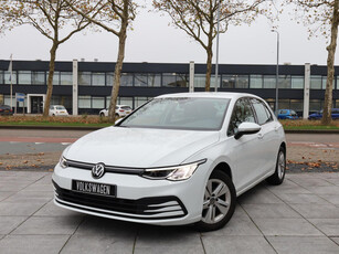 Volkswagen Golf 1.0 eTSI Adaptive Cruise | Dodehoek | Carplay/Android | LED | DAB |