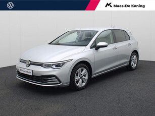 Volkswagen Golf 1.0eTSI/110PK Life · Navigatie · Parkeersensoren · Stoel & stuurverwarming · Garantie tot 30-06-2025