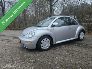 Volkswagen New Beetle 2.0 Highline