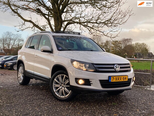 Volkswagen Tiguan 1.4 TSI R-Line Edition | Schuif/kantel dak + Cruise + Clima + Stoel verw. nu € 11.975,-!!!