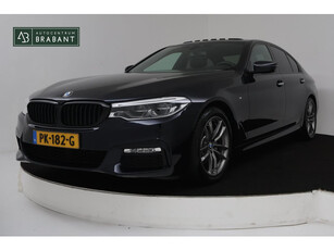 BMW 5-serie 520i High Executive Automaat (PANORAMADAK, NAVIGATIE, PDC, STOELV, CLIMATE, CRUISE, NL-AUTO, GOED ONDERHOUDEN)