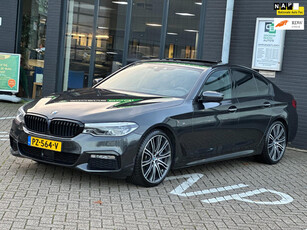 BMW 5-serie 540i High Executive/PANO-DAK/CAMERA/LEDER/APP-CONNECT/NETTE STAAT!