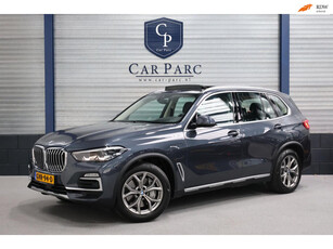 BMW X5 XDrive45e Executive LED/VIRTUAL/SFEER/LUCHT/PANO/LEER+S.VERWARMING+MEMORY/20