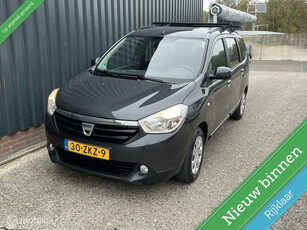 Dacia Lodgy 1.2 TCe Lauréate 5p. NAP/TR HAAK/NWE APK/AIRCO