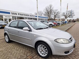 Daewoo Lacetti 1.4-16V Style (bj 2004)