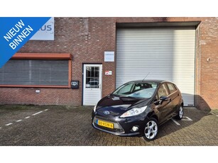 Ford Fiesta 1.25 Titanium APK 2e eigenaar PDC Airco Cruise