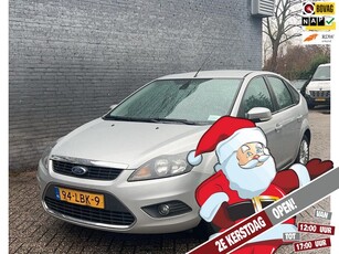 Ford Focus 1.6 5 deurs Titanium AUTOMAAT TREKHAAK