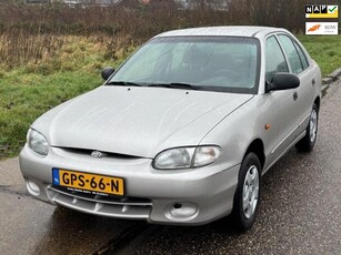 Hyundai Accent 1.4 GLS Hatchback Stuurbekrachtiging