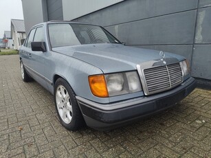 Mercedes-Benz 200-500 (W124) 250 D