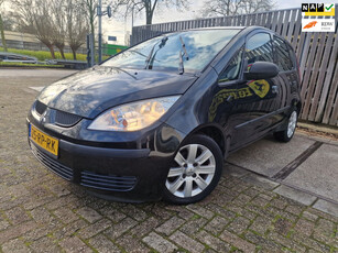 Mitsubishi Colt 1.3 Inform/airco/nap/navi/apk/achteruit camera/rijd schakelt goed /inruilen is mogelijk