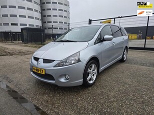 Mitsubishi Grandis 2.4-16V Invite/RIJD SCHAKELT SUPER FIJN