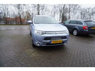 Mitsubishi Outlander 2.0 PHEV Instyle+ STOELVERWARMING OPEN DAK CLIMA NAVI CAMERA