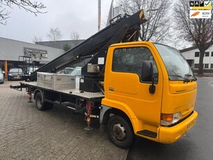 Nissan Cabstar E 110.35-340 mobiele auto vaste hoogwerker