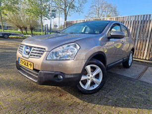 Nissan Qashqai 2.0 Tekna Premium/automaat/lage KM/leer/navi/glazen dak/2e eigenaar/nieuwe apk/rijd schakelt perfect/inruilen is mo