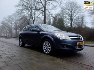 Opel Astra 1.8 Temptation