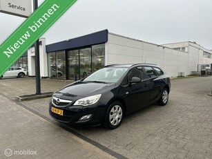 Opel Astra Sports Tourer 1.4 Cosmo Clima Cruise NAP