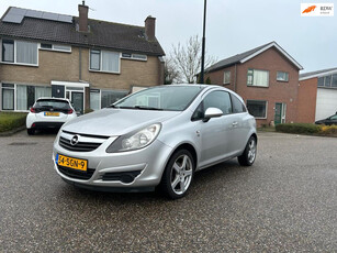 Opel Corsa 1.2-16V Selection