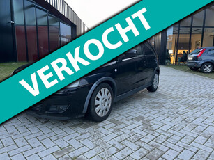 Opel Corsa 1.2-16V Silverline Airco Elek pakket Nwe APK