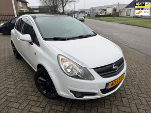 Opel Corsa 1.4-16V Color Edition Airco|Nieuwe APK