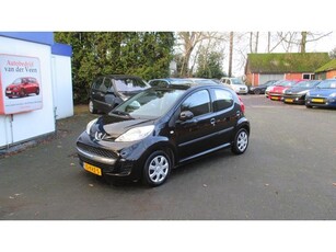 Peugeot 107 1.0-12V Sublime