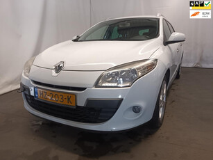 Renault Mégane Estate 1.4 TCe Expression - Motor Tikt - Schade