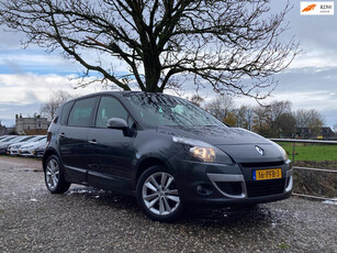 Renault Scénic 1.4 TCE Celsium | Cruise + Clima + Navi nu € 4.975,-!!!