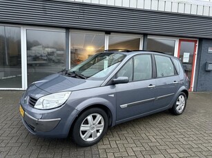 Renault Scenic 1.6-16V Tech Line