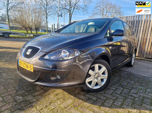 Seat Altea XL 1.6 Reference/ 1e eigenaar/airco/nieuwe apk 06-12-2025/cruis/parkeersensoren/rijd schakelt goed inruilen is mogelijk