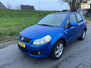 Suzuki SX4 1.6 Exclusive, Keyless entry,Airco,LM velgen