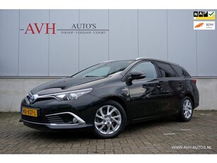 Toyota Auris Touring Sports 1.8 Hybrid Executive