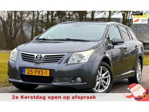 Toyota Avensis Wagon 2.0 VVTi 152PK AutomaatNaviCamera